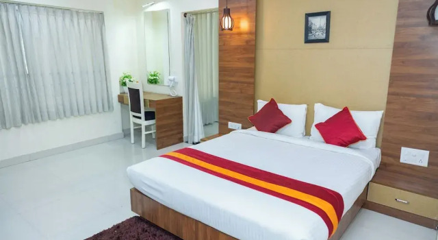 Номер Deluxe Ishwerya Suites