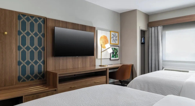 Номер Standard Communications Accessible Holiday Inn Galveston Island by IHG