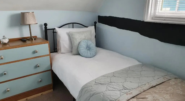 Апартаменты Radcliffe Guest House