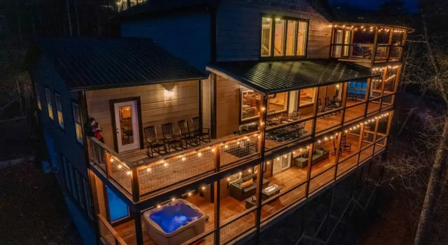 Hidden Gem Masterpiece By Ghosal Luxury Lodging