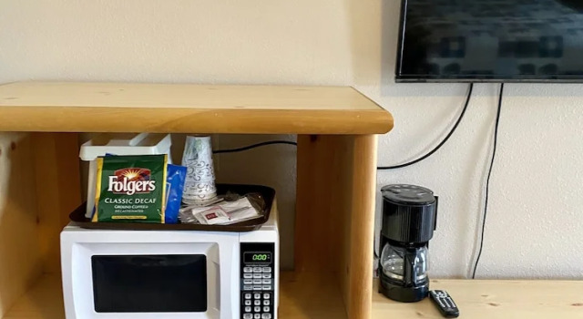 Четырёхместный номер Standard Green Creek Inn and RV Park