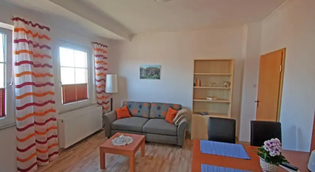 Hotel Pension Haus Christa, Забронировать Отель Йюст East Frisian Islands, рядом с Порт на острове Йюст