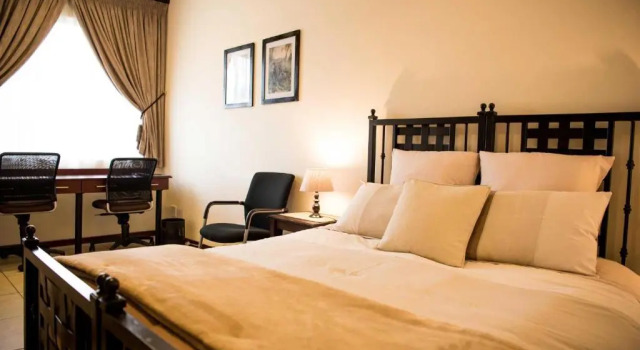 Апартаменты Deluxe Amohela Guesthouse