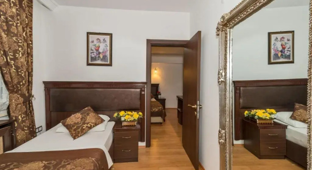 Люкс с красивым видом из окна Kuran Hotel International