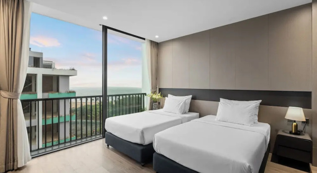 Двухместный номер Deluxe с видом на море Flamingo Hải tiến Bảo Khang- Ibiza Hotel