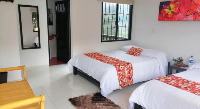 Hotel Campestre El Triunfo, Book Hotel Hoteller i Huila med pool, Swimmingpool