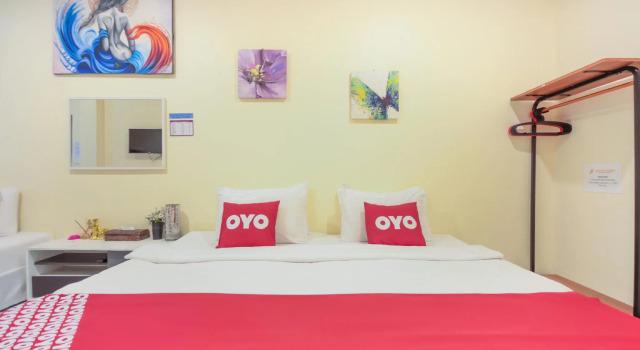 Люкс OYO 1134 Baan Zarn Guesthouse