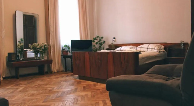 Space of two actors, Забронировать Отель Вера Тбилиси, рядом с Tеатр имени Марджанишвили