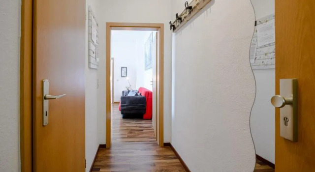 Helle Wohnung in Sudenburg mit Balkon - WLAN, 4 Schlafplätze, Prenota Hotel Magdeburgo 