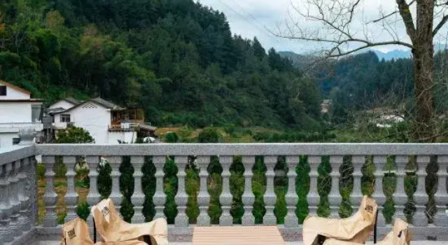 Shan Yu Shi Homestay (Zhangjiajie National Forest Park Scenic Area), Забронировать Отель Чжанцзяцзе Хунань