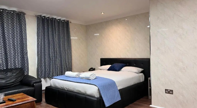 Номер Deluxe The Commongate Hotels