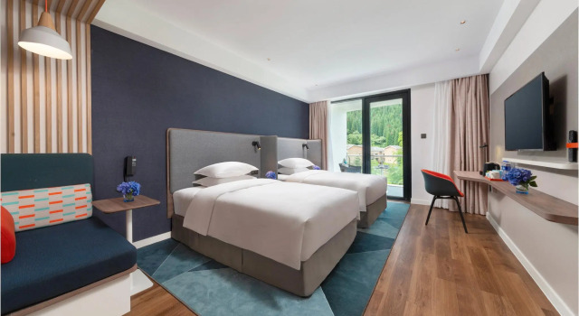 Двухместный номер Standard Holiday Inn Express E'Mei Qiliping by IHG