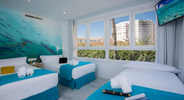 Трёхместный номер Casual del Mar Málaga by Casual Hoteles