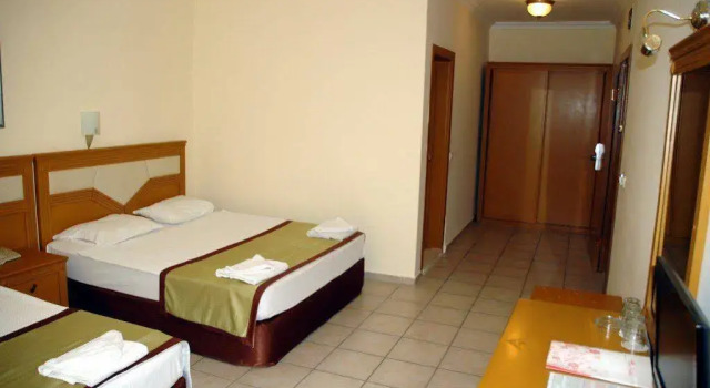 Dragos Beach Hotel