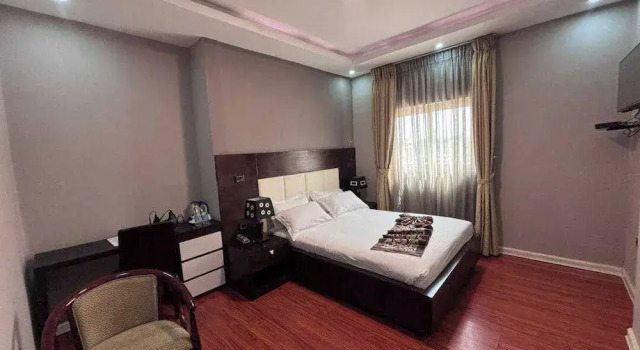 Afro legacy hotel, Забронировать Отель Отели Lideta с парковкой, Парковка