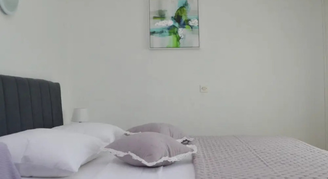 Charming Apartment Venilia Green, Забронировать Апартаменты/квартира Остров Углян , рядом с Пляж Ловре