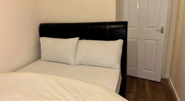 Larches Lane Retreat - Sleeps 5 - Wolverhampton, Book Lejlighed Lejligheder i Wolverhampton, nær Wolverhampton Magistrates, Lejlighed