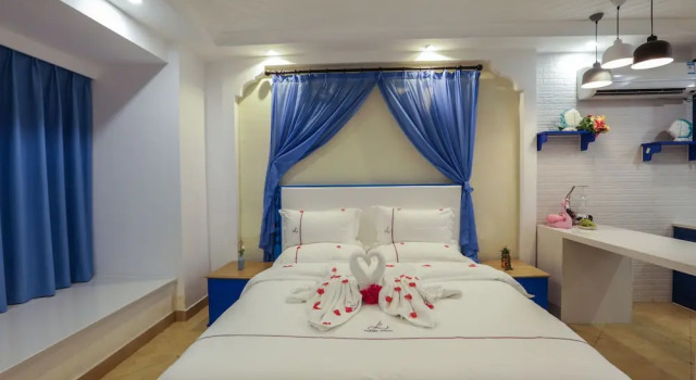 Номер Classic L Theme Hotel Foshan