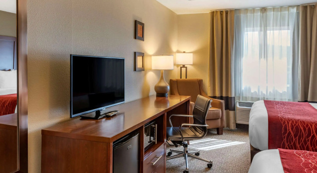 Четырёхместный номер Standard Comfort Inn Roseburg