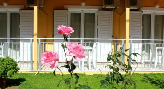 Aparthotel 3 stars Kavos, Забронировать Отель Кавос 