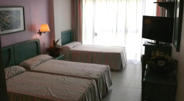 Трёхместный номер Standard Hotel Torre Cristina