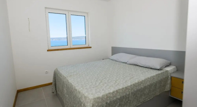 Modern Beach apt W100 m2 Rooftop sea View Terrace, Book Hotel Kaštela Split-Dalmatia County