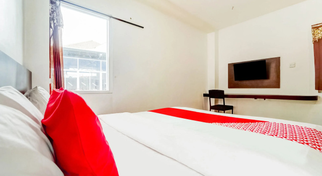 Двухместный номер Standard Hotel O Siwalankerto Near Surabaya Carnival