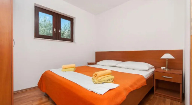 Apartments Ricina, Rezerwuj Apartament Dugi Rat Split Region