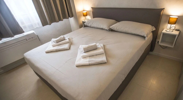 Relais Madergnago, Забронировать Отель Дезенцано-дель-Гарда озеро Гарда