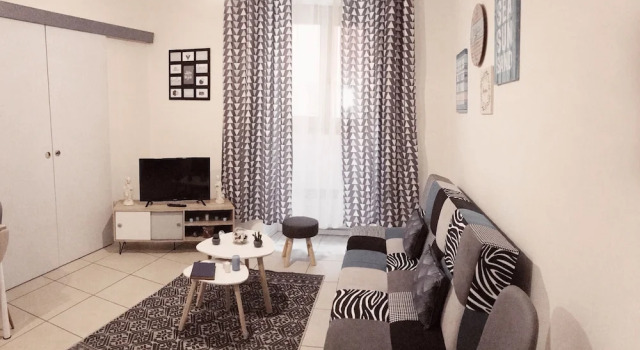 Lovely & Stylish Apartment - Port de Nice France, Забронировать Апартаменты/квартира Отели Ниццы с парковкой, Парковка