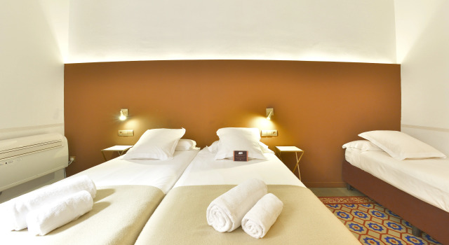 Mihlton Barcelona Boutique B&B