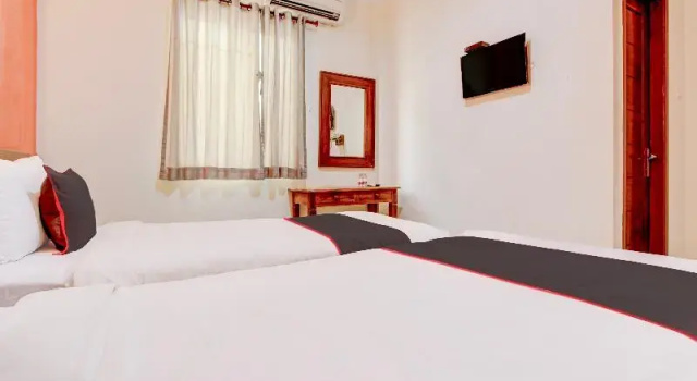 Deluxe Twin room Hotel Vala Malioboro Yogyakarta