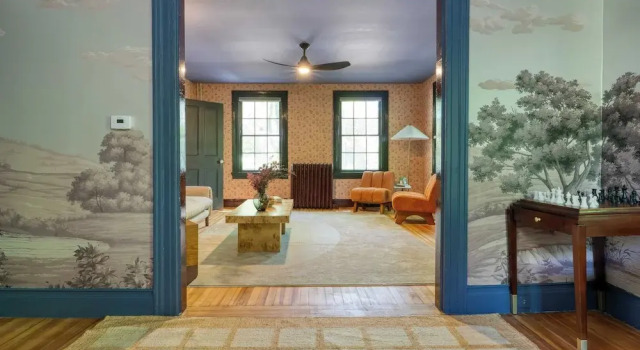 Relax in Style at Historic Modern on Main With Modern Amenities & Wooded Views, Buchen Sie Hotel Stone Ridge Ulster County
