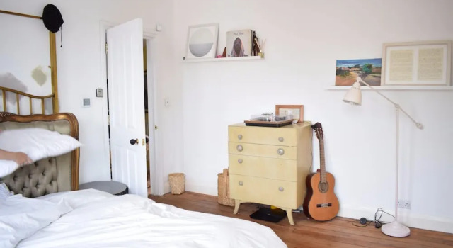 Spacious Family Home in Wembley, Забронировать Дом для отпуска Виллы Большого Лондона, Вилла