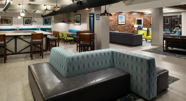 Four Points by Sheraton Omaha Midtown