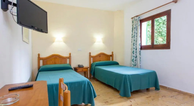Двухместный номер Standard Hotel Figueretes