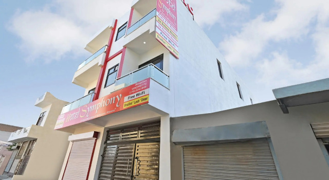 OYO 61511 Hotel Symphony, Varaa Hotelli Rohtak Haryana
