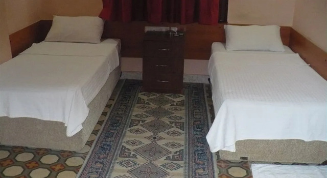 Held Hotel, Забронировать Отель Калеичи 