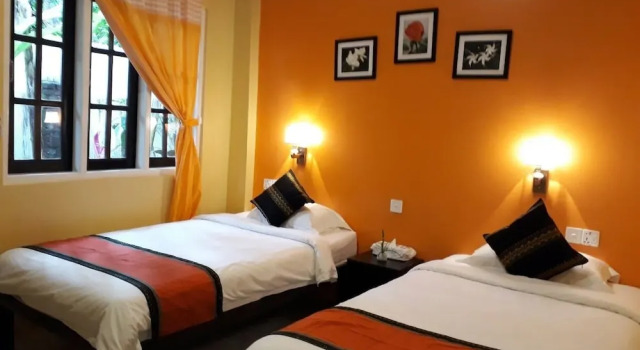 The Villager Lodge, Book Guesthouse Ngapali Rakhine State