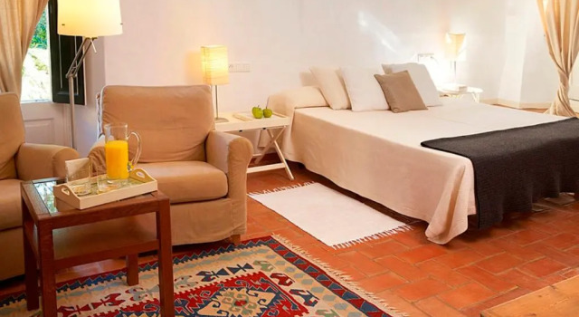 Номер Standard Hotel la Plaça Madremanya