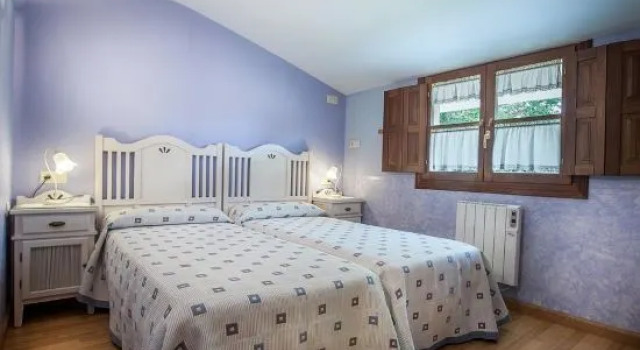 Apartamentos El Pradón de Santa Marina, Prenota Appartamento Hotel a Asturie con parcheggio, Parcheggio