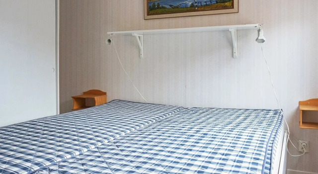 6 Person Holiday Home in Hamburgsund, Book Vacation Home  