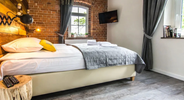 Апартаменты Deluxe Apartamenty hoteLOVE z biokominkiem Stara Kuźnia