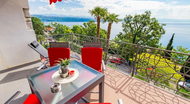 Апартаменты Villa Tomić Apartment Mia near the sea