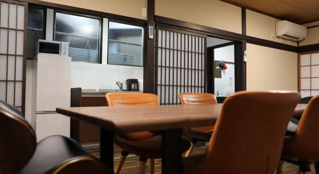 Ichigo-sanbo, Book Hotel Ukyo Ward Kyoto
