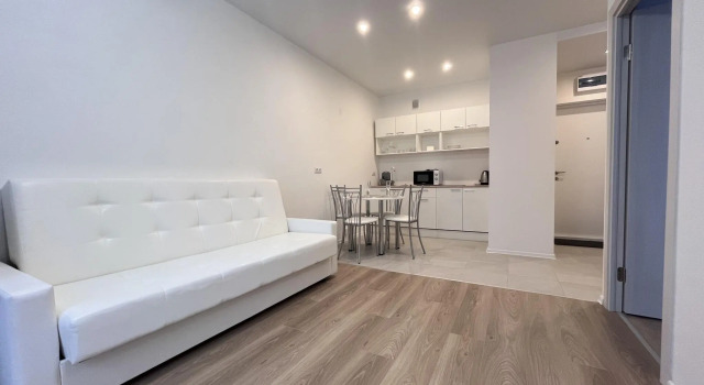 RentMe 24 (RentMi) on Alexandra Monakhova street 87 building 6, Boek Appartement  
