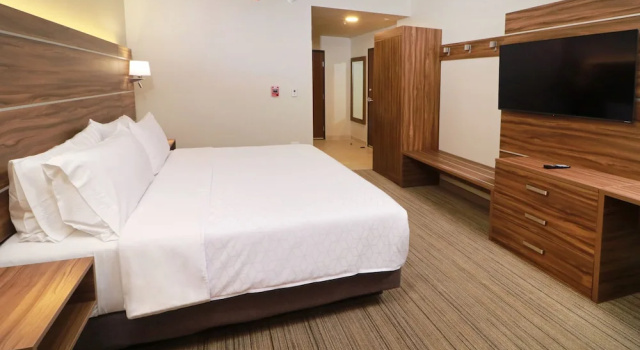 Двухместный номер Standard Holiday Inn Express - Monterrey - Fundidora by IHG