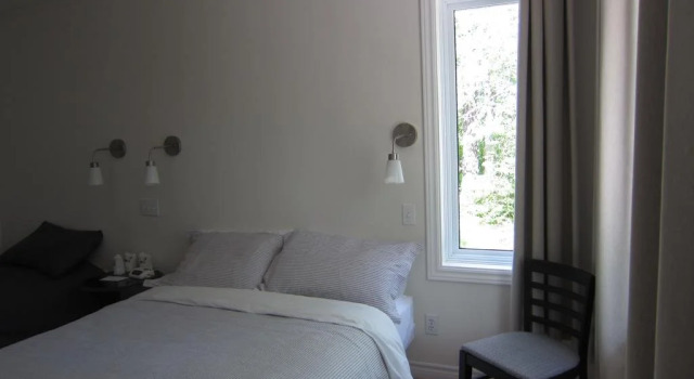 Auberge Île du Repos, Rezervasyon Pansiyon / Hostel Peribonka Quebec