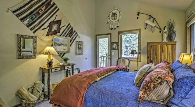 Spacious Fairplay Retreat w/ Hot Tub & Fire Pit!, Réserver Maison de vacances Fairplay Colorado