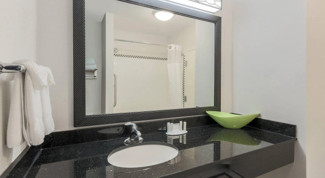 Двухместный номер Standard Fairfield Inn & Suites Mahwah